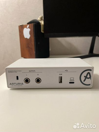 Arturia minifuse 1 white
