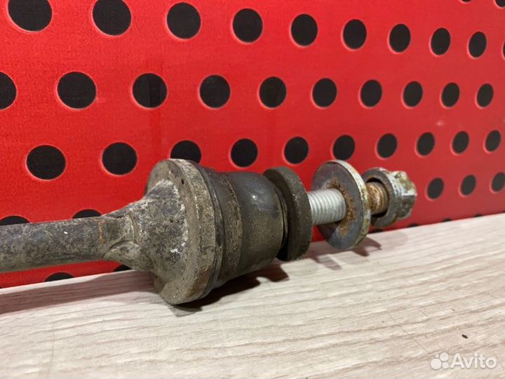 Стойка стабилизатора передняя Mercedes-Benz Ml