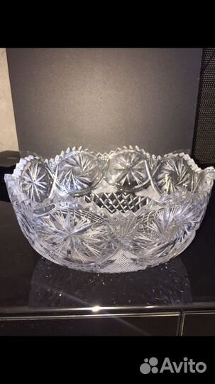 Хрустальная ваза