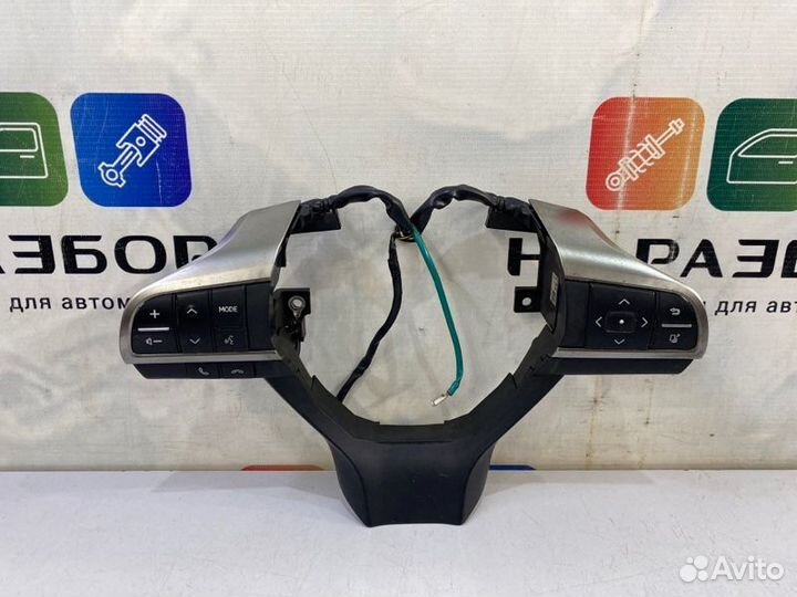 Кнопки в руль Lexus Lx450D 3 2017