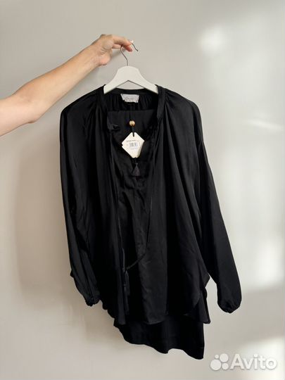 Невероятный костюм из вискозы Souvenir