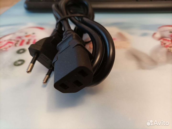 Кабель питания 220V