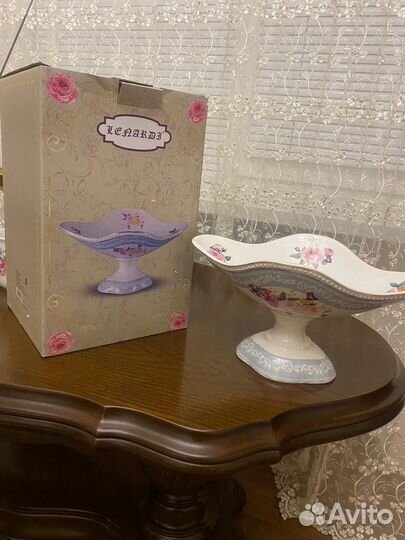 Фруктовница на ножке, новая