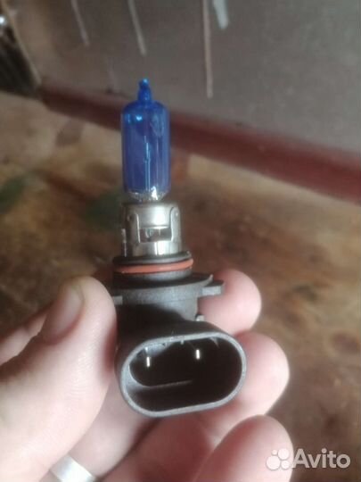 Лампочки дла фар автомобиля