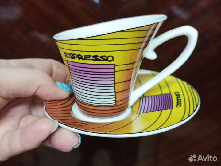 Чашка с блюдцем кофейная