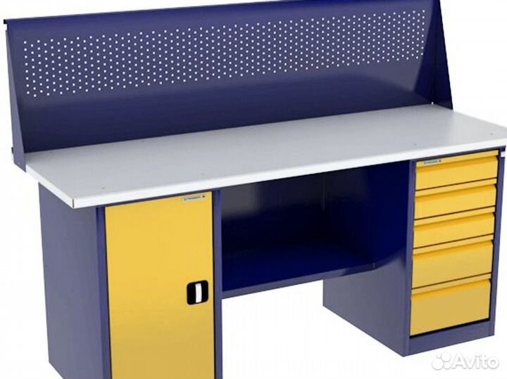 Верстаки в ассортименте