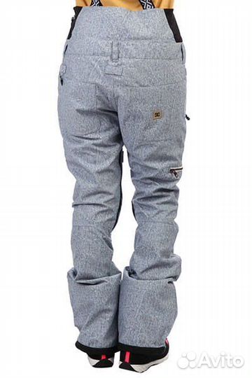 Комбинезон для сноуборда женский