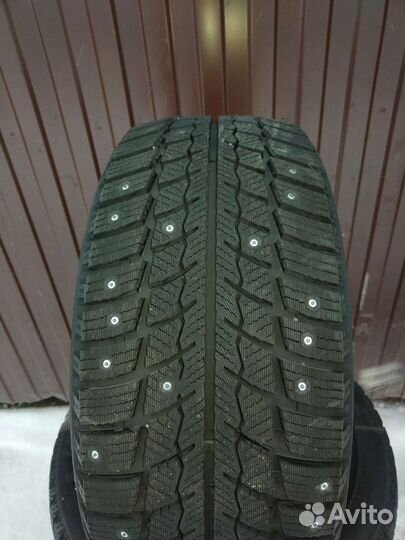 Landsail Ice Star IS33 225/45 R17 94H