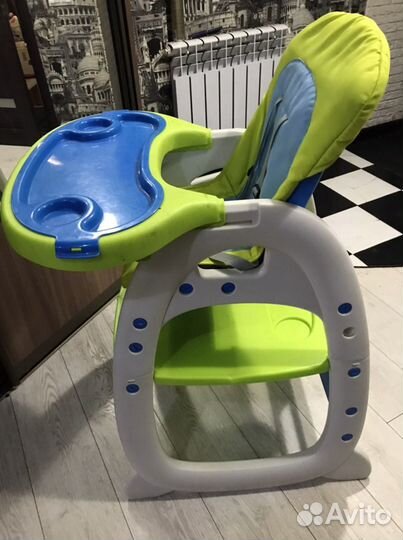 Стульчик для кормления Бенетон