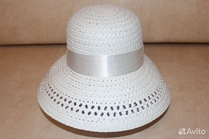 Шляпа женская соломенная