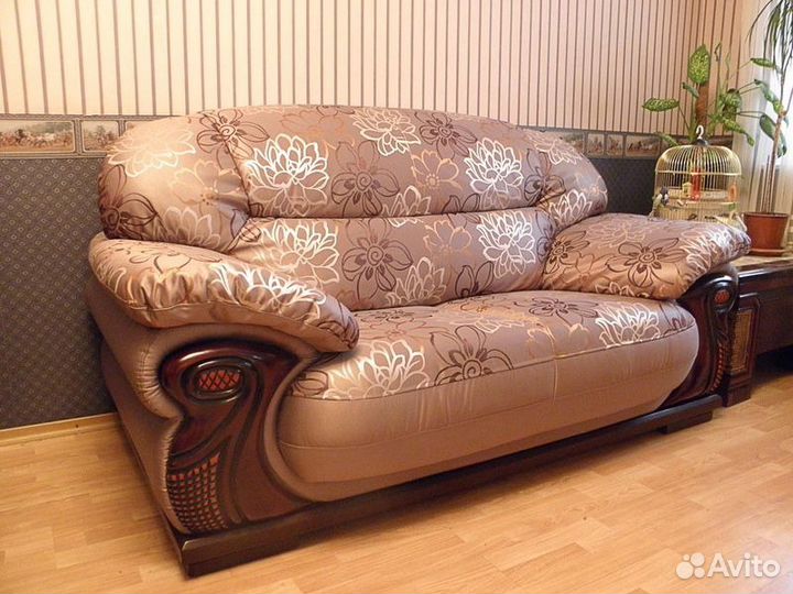 Профессиональный ремонт и перетяжка мягкой мебели