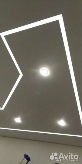 Натяжные потолки