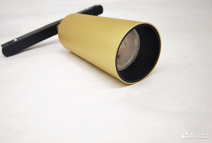 Maytoni TR032-2-12W3K-S-MG Focus LED трековый свет