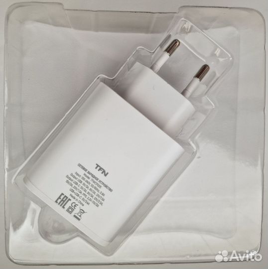 Зарядное устройство для смартфона