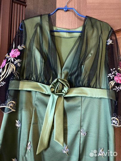 Вечернее платье