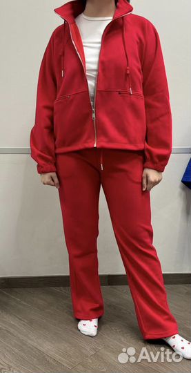 Спортивный костюм женский