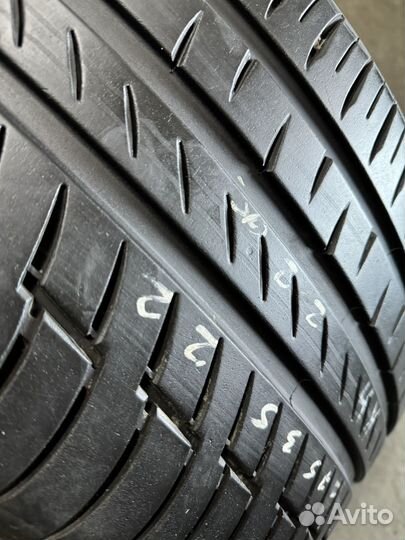 Continental PremiumContact 6 275/35 R22 и 315/30 R22 Y