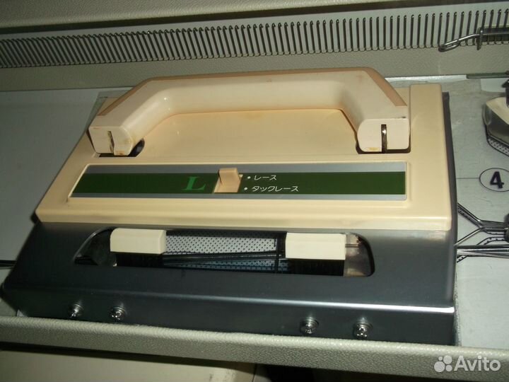 Вязальная машина Бразер brother KH-120 7-ой класс