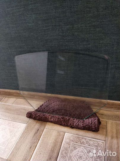 Закаленое стекло для полок