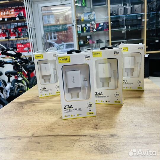 Зарядное устройство foneng EU29 2.4А USB Lightning