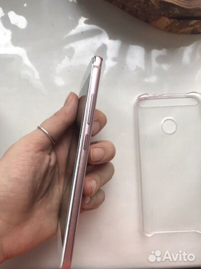 HUAWEI Nova, 3/32 ГБ