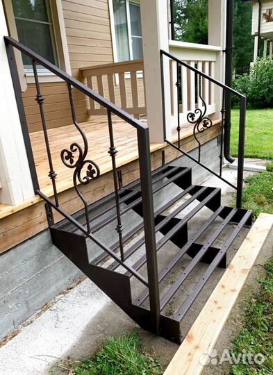 Лестница для дома и дачи