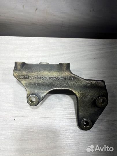 Консоль Кулисы Mercedes Atego