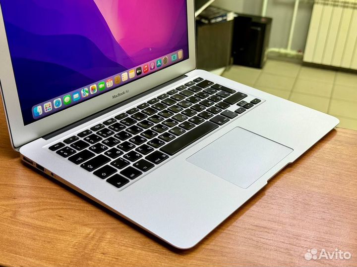Apple MacBook Air 13 2017 331 цикл