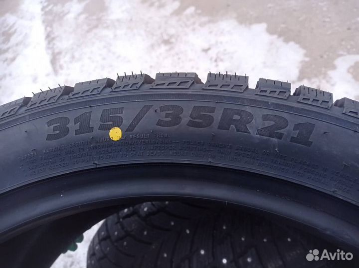 Gripmax SureGrip Pro Ice 275/40 R21 и 315/35 R21 111T