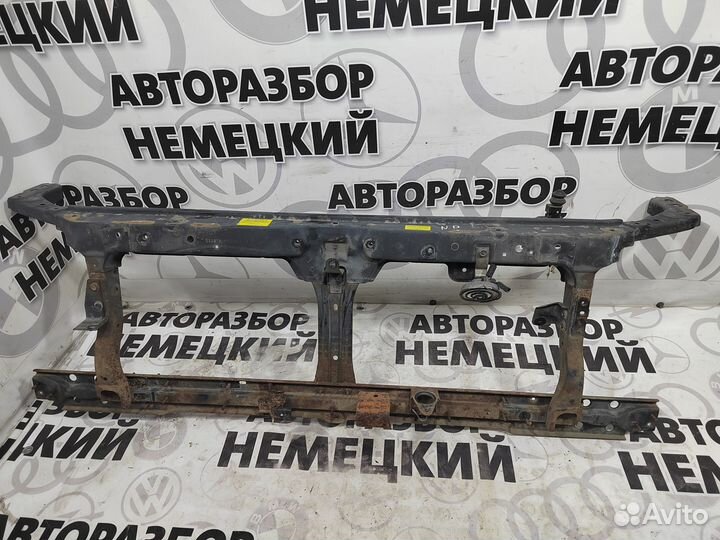 Передняя панель Nissan Pathfinder 3 R51