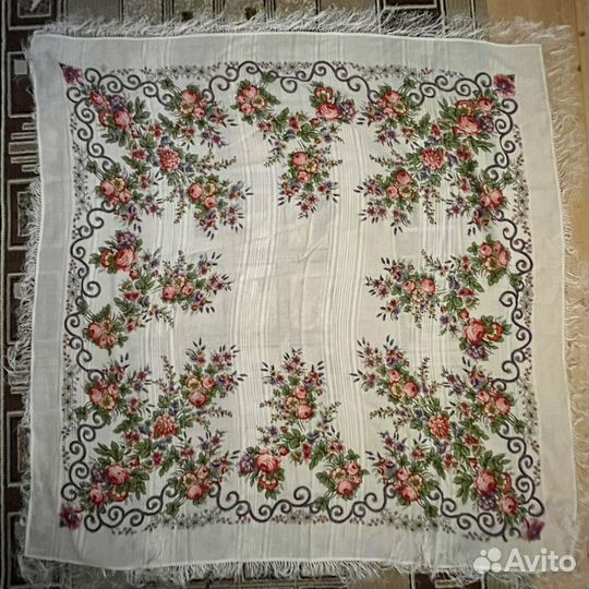 Павловопосадский платок шестяной 150х150см