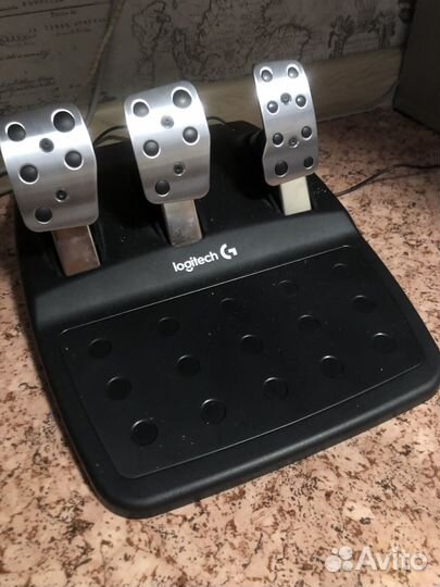 Игровой руль logitech G29 driving force