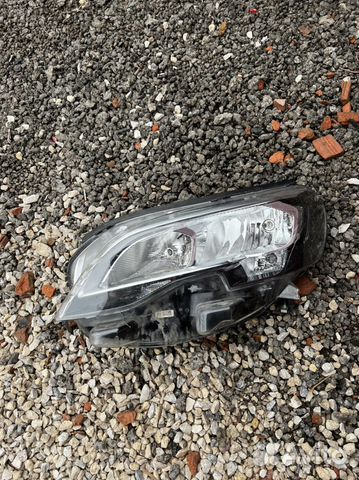 Peugeot expert левая фара