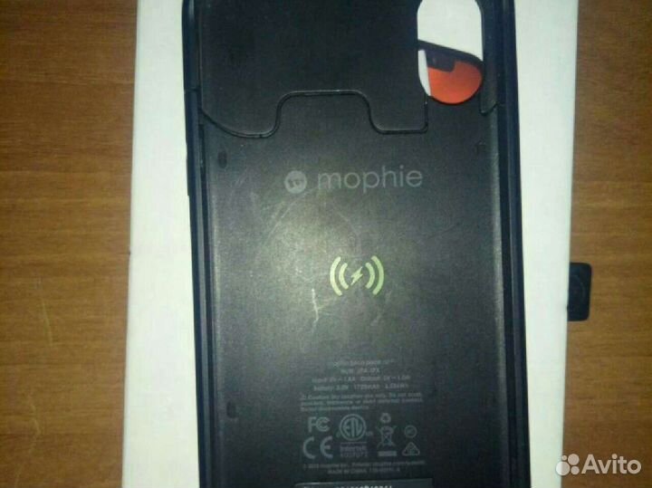Чехол пауэрбанк powerbank Mophie juice pack air