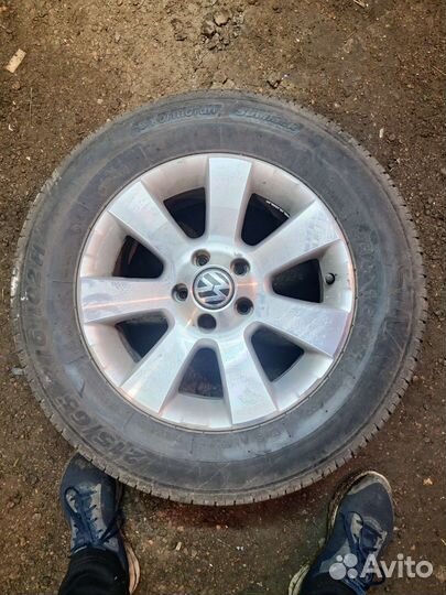 Летняя резина 215 65 r16 с дисками
