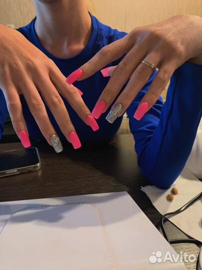 Маникюр наращивание ногтей