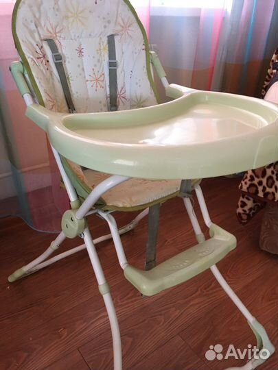 Детский стульчик для кормления