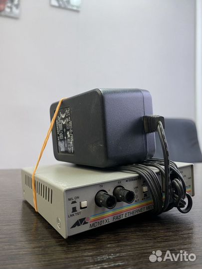 Оптоволоконный медиаконвертор, MC101XL, AT-MC103XL