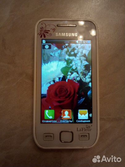Телефон samsung Wave 525