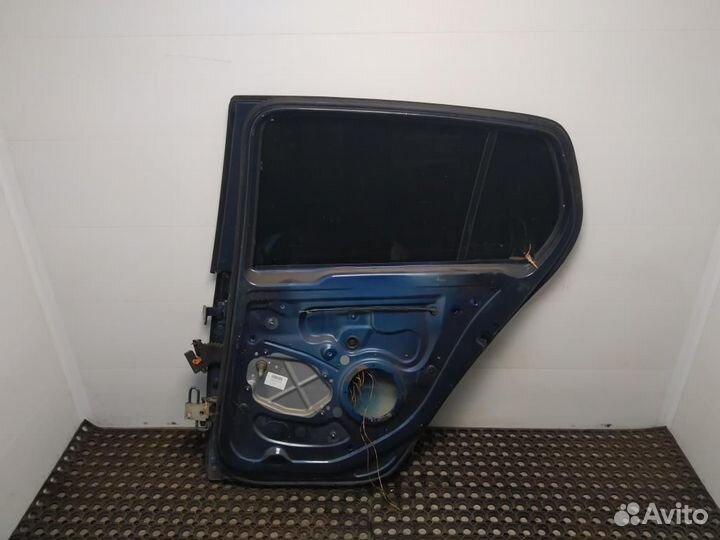 Дверь задняя правая Volkswagen Golf 5 2005