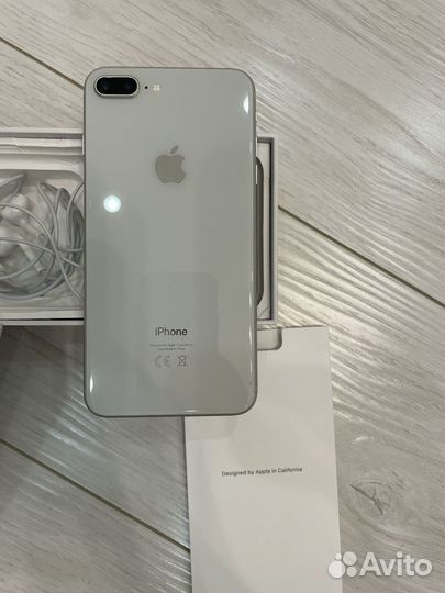 iPhone 8 Plus, 64 ГБ