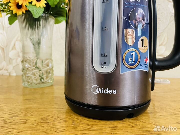 Чайник электрический Midea
