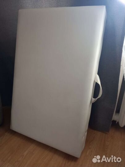 Кушетка косметологическая складная