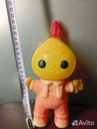 Игрушка чиполлино СССР