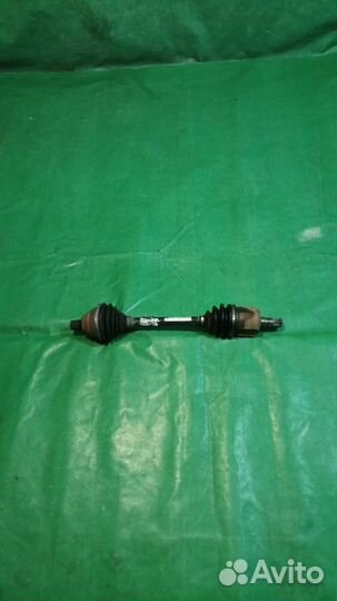 Привод перед левый VAG Volkswagen Passat B5