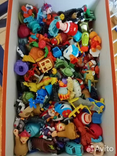 Kinder сюрприз коробкой