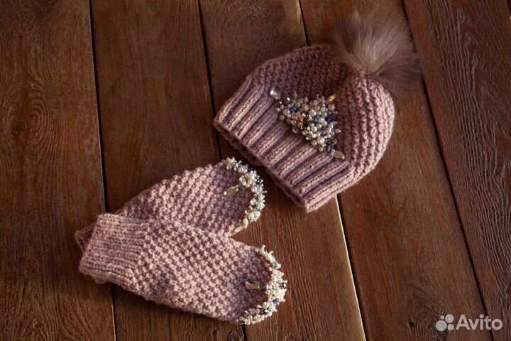 Шапка и варежки