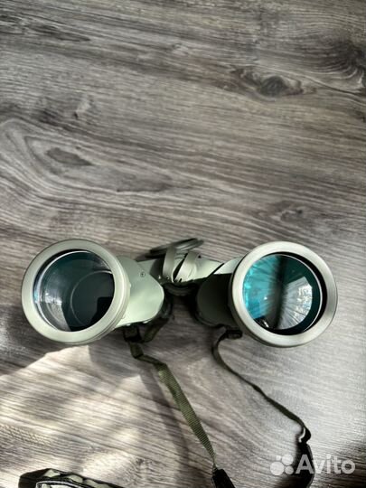 Бинокль Levenhuk Discovery Field 12x50