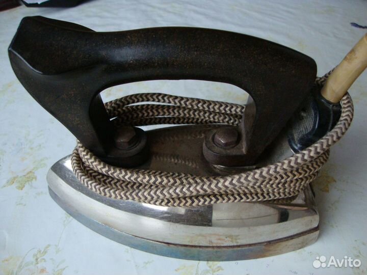 Утюг 1946 год СССР