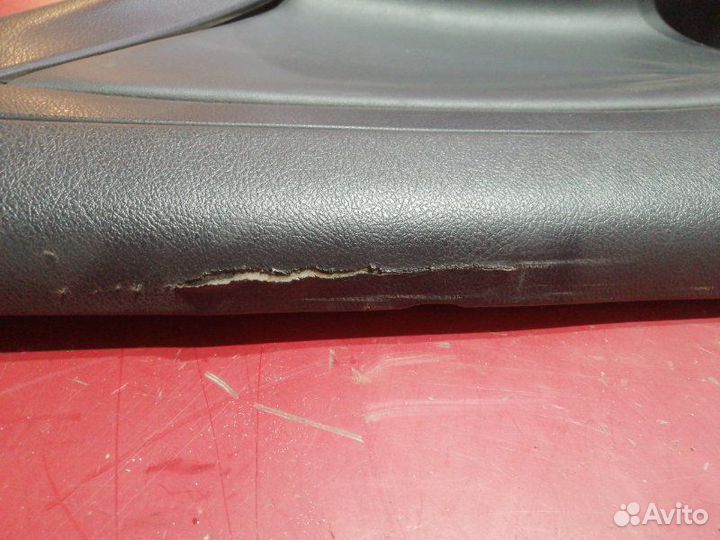 Облицовка двери задняя правая Toyota Camry XV40